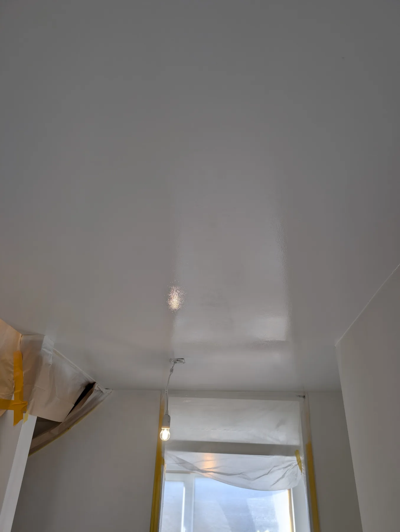 Glad gespoten plafond